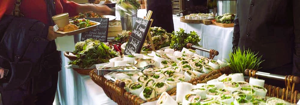 Integrating Gaming Themes into Catering
